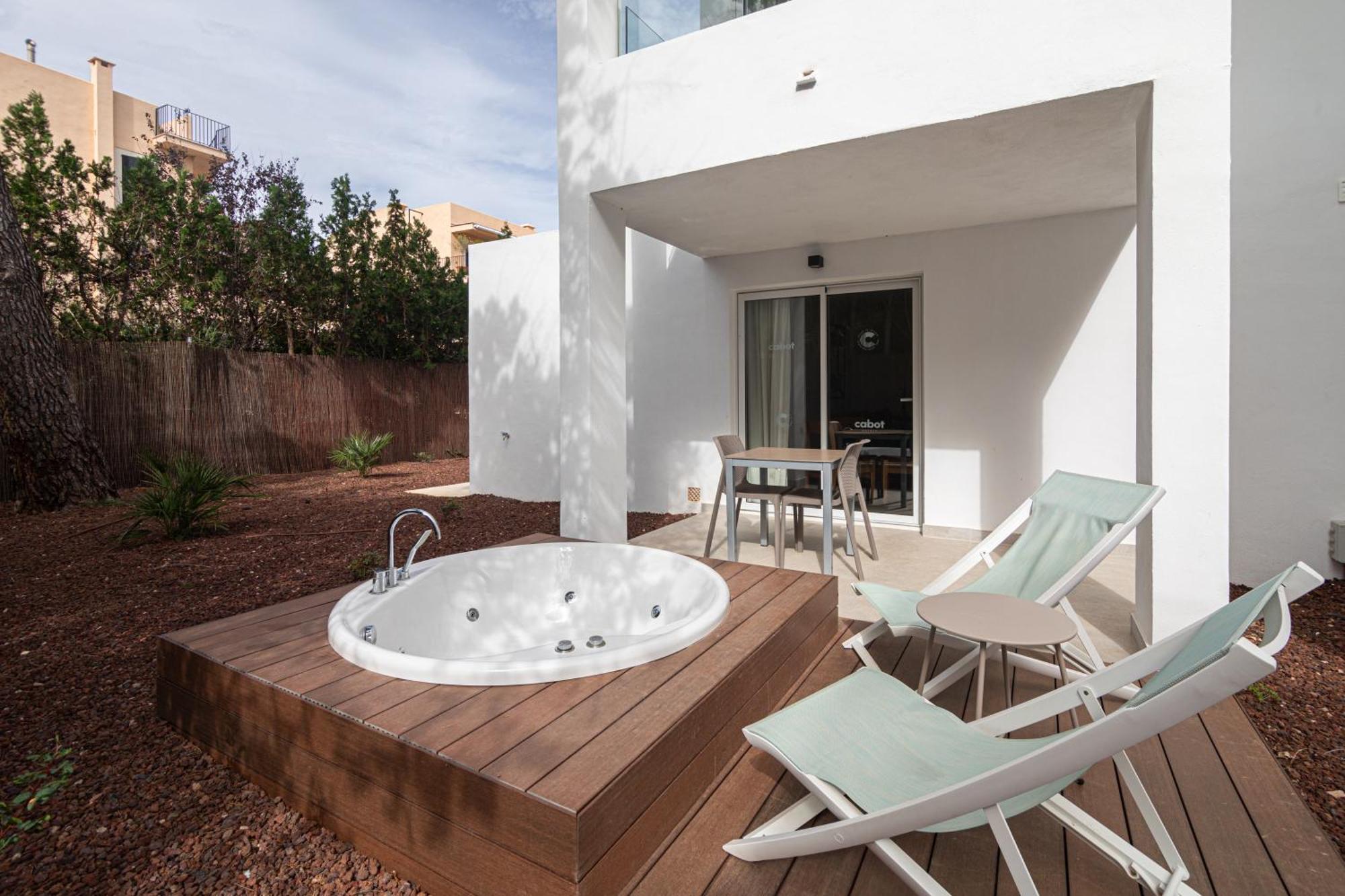 Cabot Las Velas Apartments Port de Pollenca Bagian luar foto