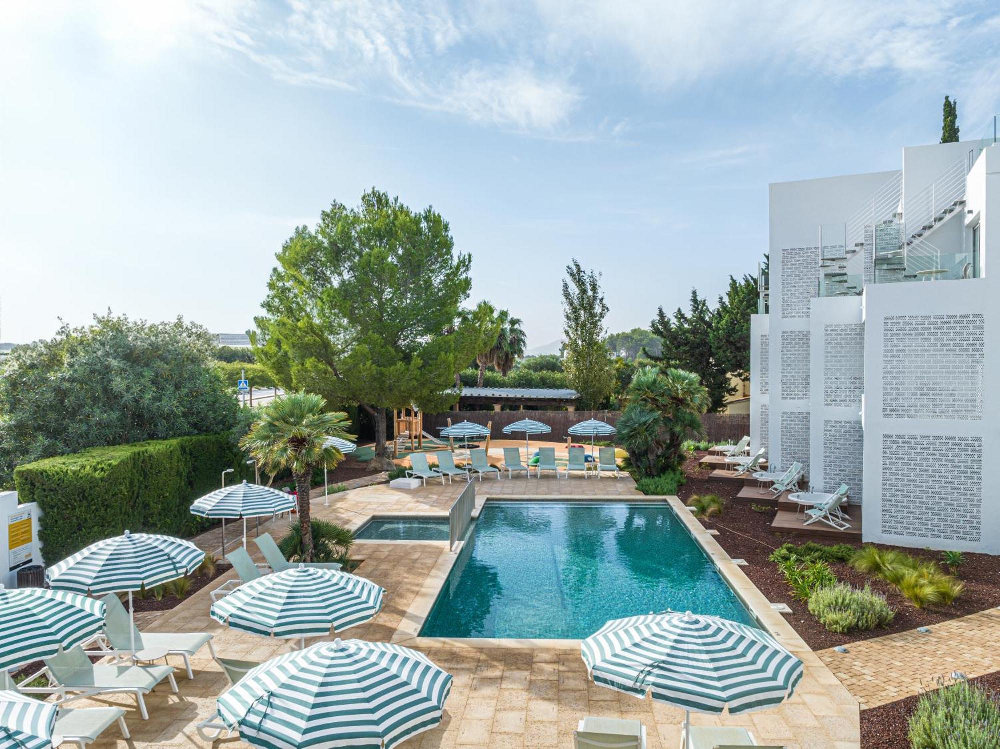 Cabot Las Velas Apartments Port de Pollenca Bagian luar foto