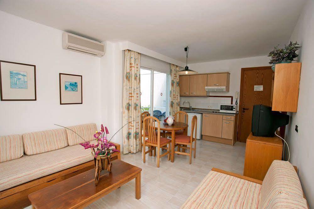 Cabot Las Velas Apartments Port de Pollenca Bagian luar foto