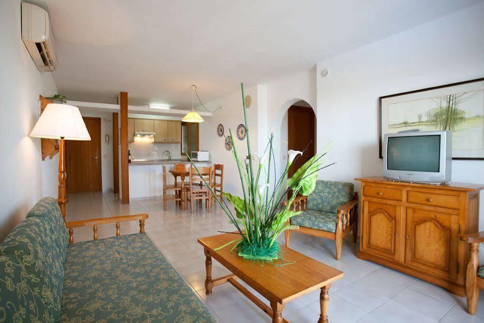 Cabot Las Velas Apartments Port de Pollenca Bagian luar foto